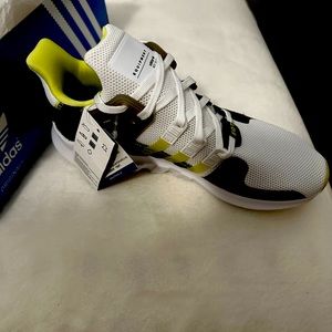 Women’s adidas size 8